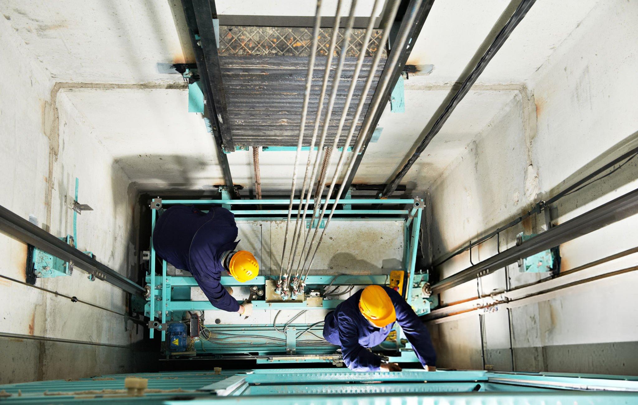 elevator-Maintenance