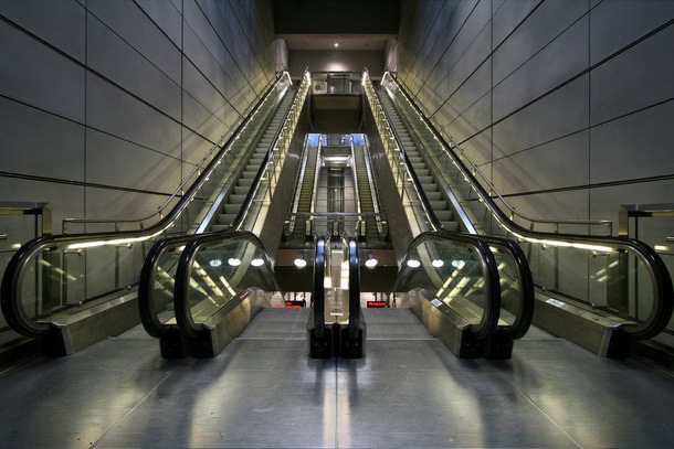 Airports & Metro Stations