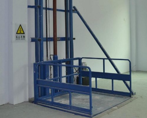 Cargo Lifts in the UAE