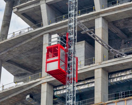 Construction Hoist Installation Across the UAE